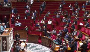 "Nous devons nous assurer que notre Sécurité sociale dispose des moyens nécessaires pour accomplir sa mission : protéger les Français", déclare Elisabeth Borne , alors que des députés de la Nupes quittent l'Hémicycle.