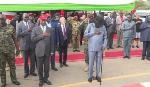 Le Président sud-soudanais urine dans son pantalon lors d’une cérémonie