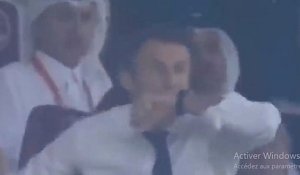 Réactions folles au président Macron qui n'ont pas été capturées ,lors du match france_argentine