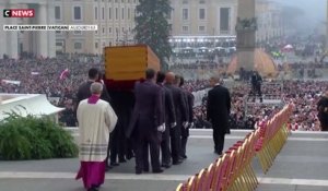 Les obsèques du pape Benoit XVI