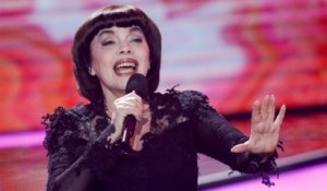 VOICI : Mireille Mathieu endeuillée : l'un de ses paroliers , Pierre-André Dousset, est mort