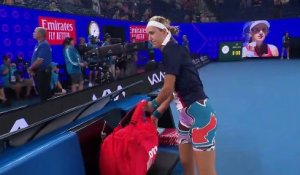 Open d’Australie - Arrivée avec le maillot du PSG, Azarenka file en 1/2