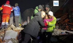 Turquie-Syrie : à la recherche des survivants du séisme