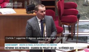 Le ministre du Travail Olivier Dussopt s'emporte contre un député La France insoumise à l'Assemblée nationale après l'image d'un ballon à son effigie: ""Vous aussi vous voulez ma tête?" - VIDEO