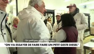 Emmanuel Macron en visite au marché de Rungis : «On va essayer de faire faire un petit geste diesel»