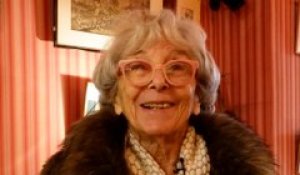 Monique, 96 ans, est antiquaire à Nantes depuis plus de 50 ans