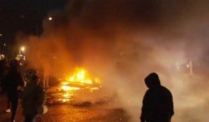 Affrontements à Paris et dans plusieurs villes après l'annonce du 49.3