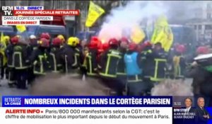 Retraites: les pompiers rejoignent la manifestation parisienne, applaudis par la foule