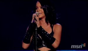 Rihanna - Rehab (Live)