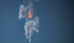 Explosion de la fusée Starship de SpaceX, peu après son décollage