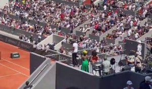 Roland-Garros 2023 - Yannick Noah, en plein concert, raconte son titre il y a 40 ans à Roland-Garros