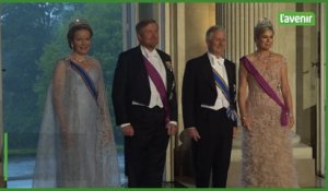 Willem-Alexander et Maxima sont en Belgique: le tapis rouge a été déployé pour l'arrivée du couple royal néerlandais à Bruxelles