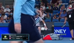 Karatsev frustre Murray en finale : les temps forts de sa victoire en vidéo