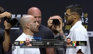 UFC 290 - Le face-à-face entre Volkanovski et Rodriguez !