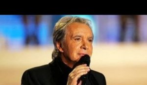 “Il en bave. Il gagne très peu” : Michel Sardou inquiet pour la carrière de son fils