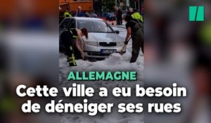 Après une violente tempête, la ville allemande de Reutlingen a fait appel à des déneigeuses