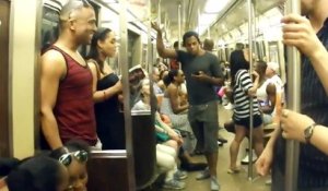 Quand la troupe du Roi Lion chante dans un métro à New York