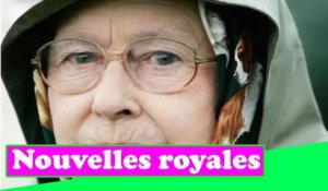 La reine a averti que la monarchie faisait face à un « vrai danger » si la famille royale abandonnai