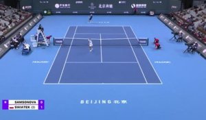 Pékin - Swiatek domine Samsonova en finale !
