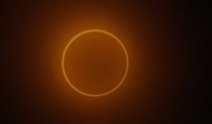 Une éclipse annulaire laisse apparaître un « cercle de feu » dans le ciel américain