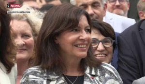 Anne Hidalgo à Tahiti : pourquoi son déplacement fait-il polémique ?