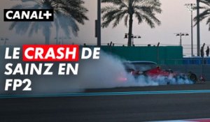 Sainz perd le contrôle de sa Ferrari en FP2