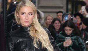 Paris Hilton trouve les rumeurs sur le nom de son bébé 'hilarantes'