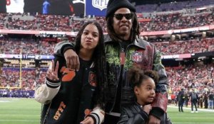 Rumi Carter vole la vedette à sa soeur Blue Ivy au Super Bowl