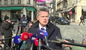 Ukraine:"Il ne doit y avoir, selon Macron, aucune limite dans l’intervention de la France" (Roussel)