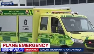 Douze passagers d'un vol Sydney-Auckland hospitalisés après que leur avion, un Boeing 787, a subi une forte accélération causée par un incident technique