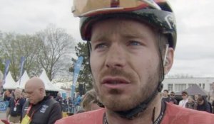 Paris-Roubaix 2024 - Florian Sénéchal : "J'ai dû changer quatre fois de vélo... je crois qu'on a un souci technique avec le vélo"
