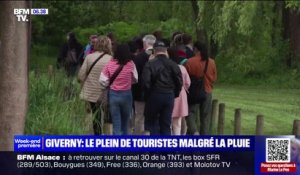 Le village de Giverny fait le plein de touristes malgré la pluie