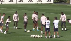 Real Madrid - Tchouaméni et Bellingham de retour à l'entraînement collectif
