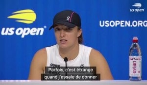 US Open - Swiatek trouve "étrange" que des adultes arrachent les cadeaux donnés aux jeunes