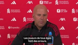 Liverpool - Slot sur Ekitike : "Tous les joueurs font des erreurs"