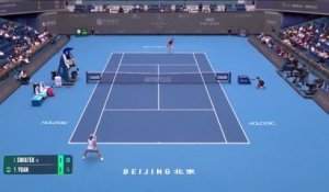 Pékin - Świątek ne perd pas de temps face à Yuan