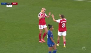 WSL - Arsenal enchaîne une troisième victoire consécutive grâce à un doublé de Blackstenius