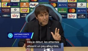 Naples - Conte a trouvé les attentes “absurdes” et défend son début de saison