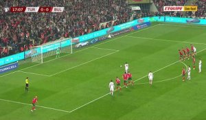 Le but d'Hakan Çalhanoğlu pour la Turquie - Foot - Qualif. Coupe du monde