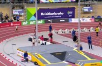 Agathe Guillemot explose son record de France du 1500m - Athlé - Meeting de Karlsruhe