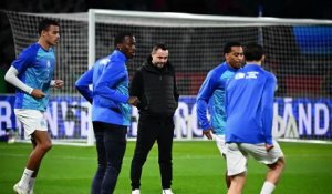 Les compositions du Classique : le PSG avec Safonov mais sans Kvaratskhelia, De Lange et Pavard titulaires pour l'OM - Foot - Ligue 1