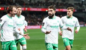 Ligue 2 : Les Verts se font peur à Guingamp mais grimpent sur le podium