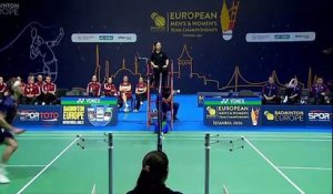 Alex Lanier facile face à Gemke lors du 2e match des Bleus en finale - Badminton - Euro par équipes (H)