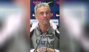 PSG - Fini ? Pas fini ? Luis Enrique tente de partir de la conférence de presse par 2 fois !