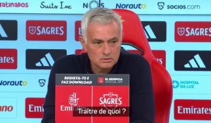 Mourinho dézingue Lucho González pour l'avoir traité de « traître » - Foot - Championnat du Portugal