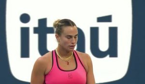 Miami - Sabalenka écarte Zheng et se rapproche du record de Serena Williams