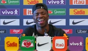 Brésil - Vinicius Jr. rend hommage à Griezmann