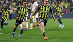 Süper Lig : Fenerbahce glace Besiktas au bout du temps additionnel