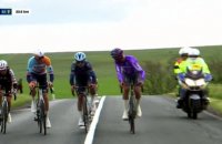 La chute du maillot jaune à 20km de l'arrivée - Cyclisme - Tour de Hongrie