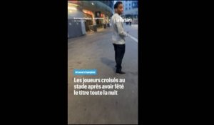 Des joueurs d'Arsenal ont fêté leur titre jusqu'au bout de la nuit